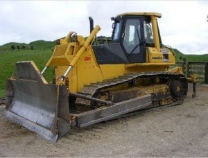 Komatsu D65e-12, D65p-12, D65ex-12, D65px-12 Bulldozer Service Repair Workshop Manual