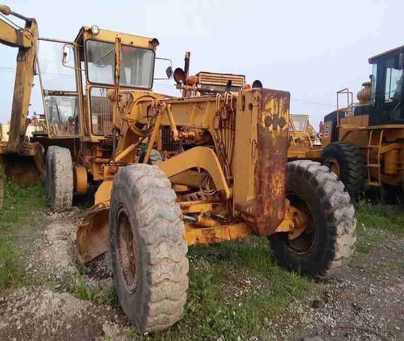 Komatsu GD600-1