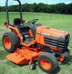 Kubota B7400HSD Tractor Illustrated Master Parts List Manual