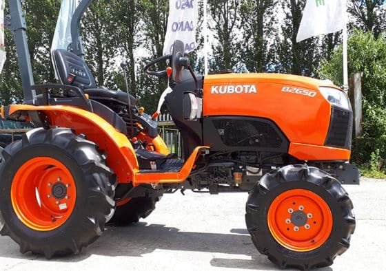 Kubota B2650 B3350 B3350su