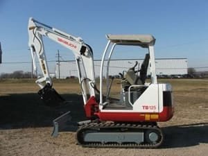 Takeuchi Tb125 Operators Manual Parts Book