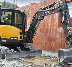 Download Volvo ECR50D Operators Manual